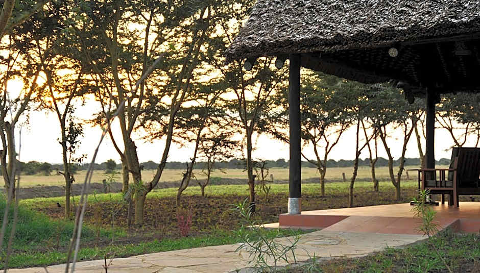 Sweetwaters Serena Camp