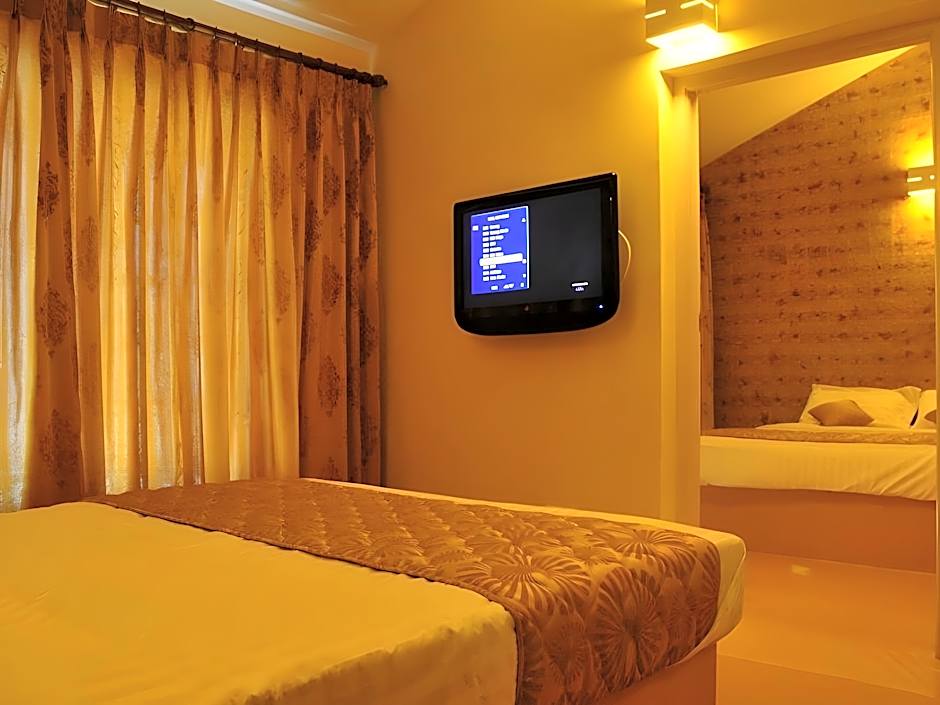 Country Club Valley Vista