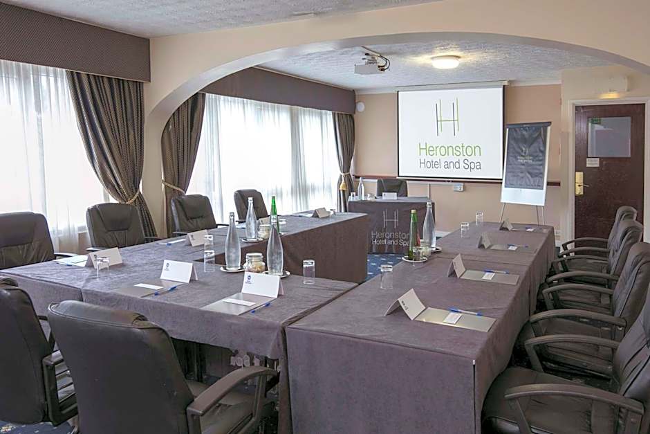 Best Western Premier Heronston Hotel & Spa