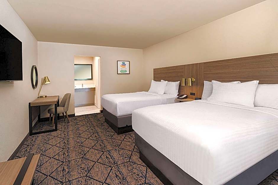 Ramada by Wyndham Modesto Yosemite Area
