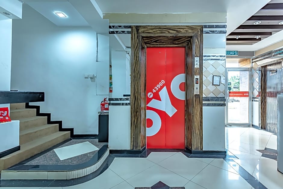 OYO 43960 Laksamana Executive & Boutique Hotel