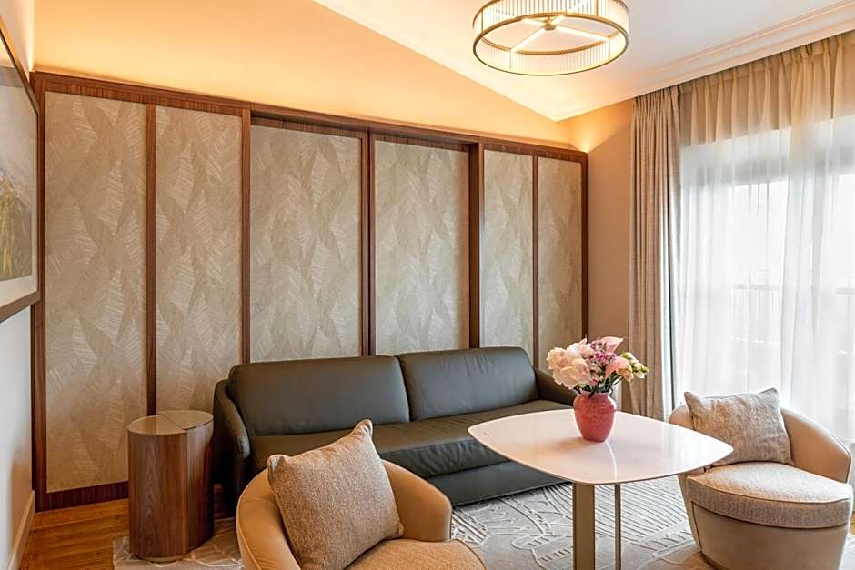 Photo 1 of 2 of Suite, Terrace
