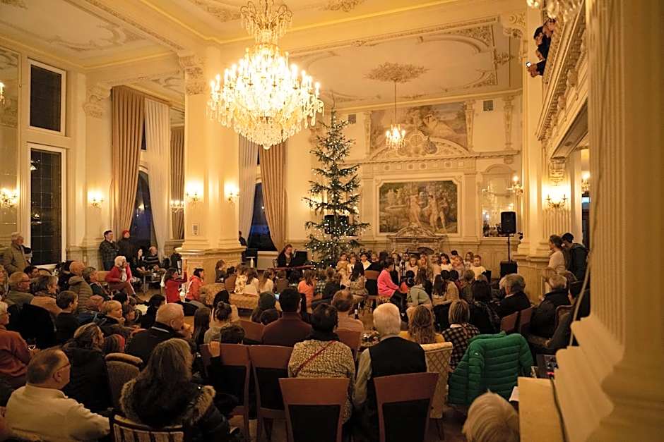 Scuol Palace - Culture, Nature & Health