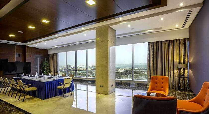 The Diplomat Radisson Blu Hotel Residence & Spa
