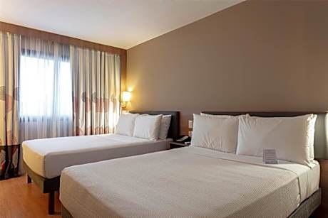 Superior Room with Two Double Beds, Non-Smoking