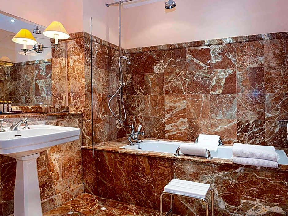 Hotel de la Cite Carcassonne - MGallery Collection