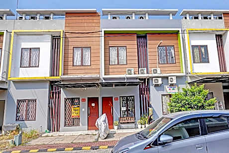 OYO Life 92614 Rukost E-3 Colombus