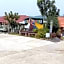 Kampung Abdi Resort Syariah Mitra RedDoorz
