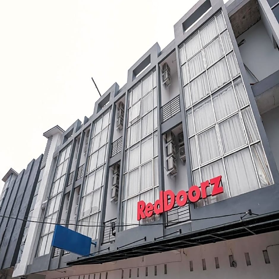 RedDoorz @ Jalan Sukabangun 2 Palembang
