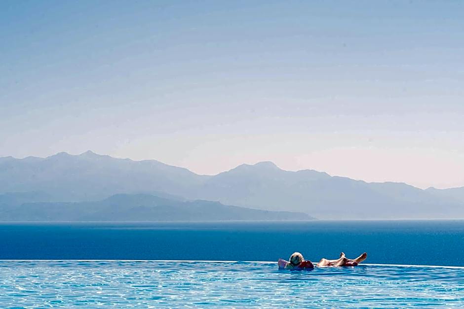 WHITE DONKEY BOUTIQUE Hotel