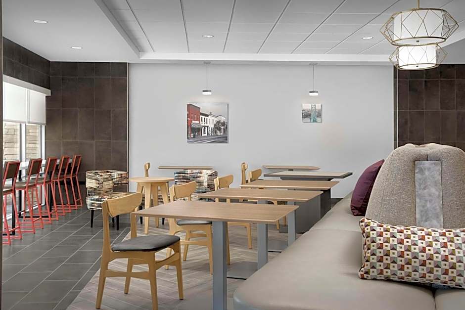 Home2 Suites by Hilton Poughkeepsie