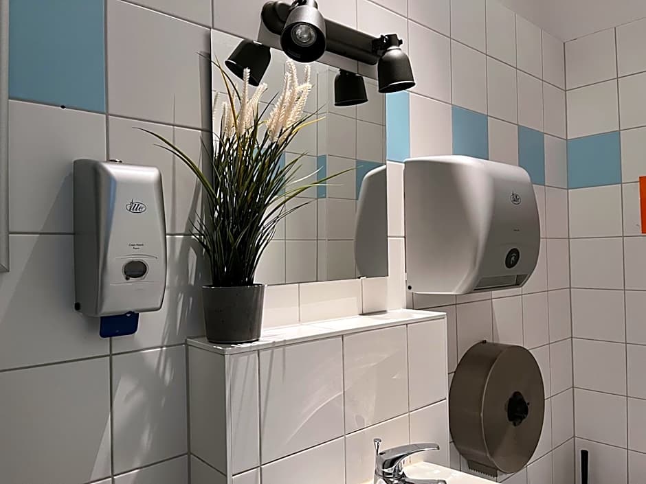 Blue Doors Hostel Altstadt