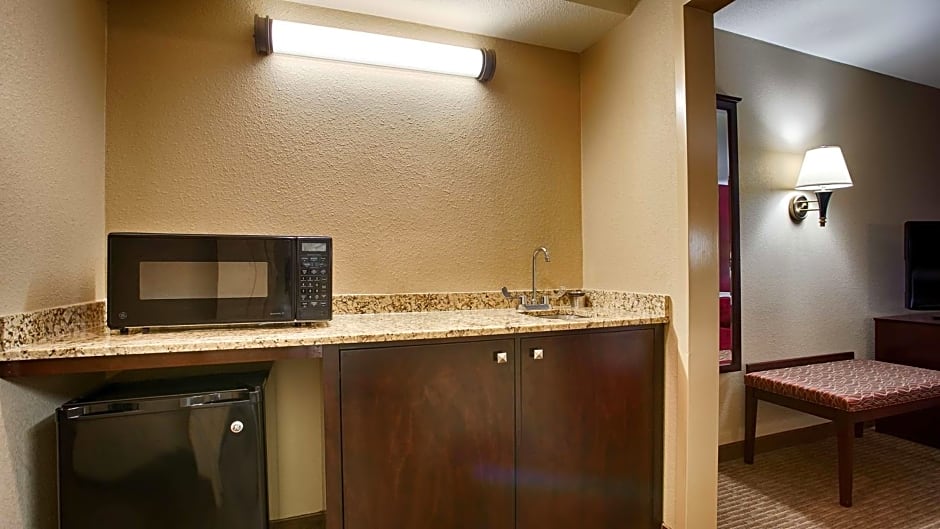 Best Western of Alexandria Inn & Suites & Conference Center