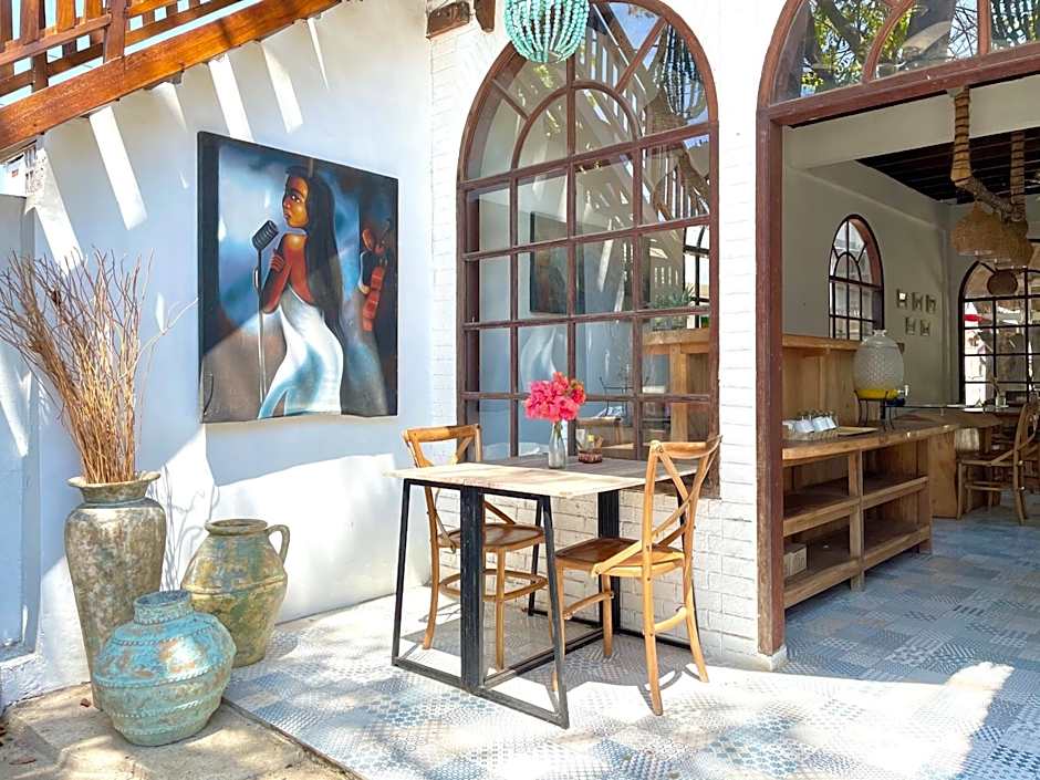 Gili Breeze Tropical Bungalows