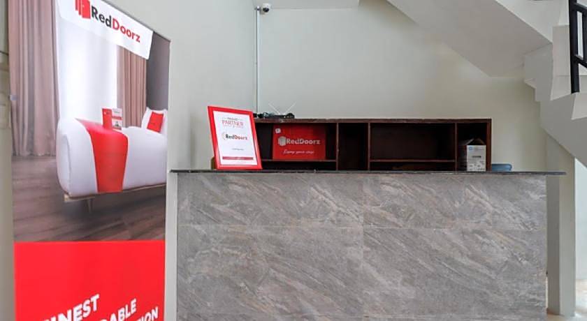 RedDoorz @ Jalan Kartini Semarang