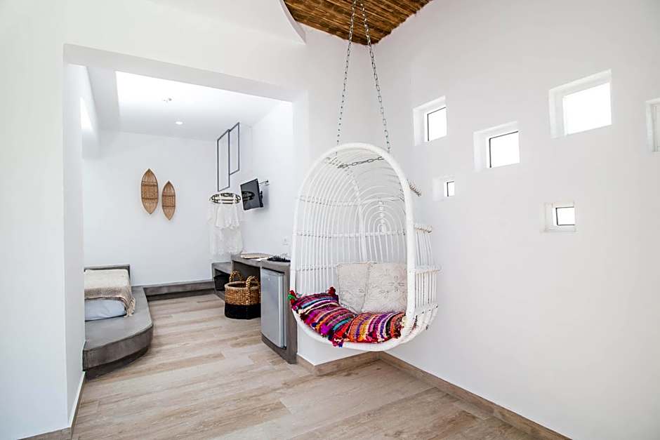 Malibu Boutique Studios & Bungalows