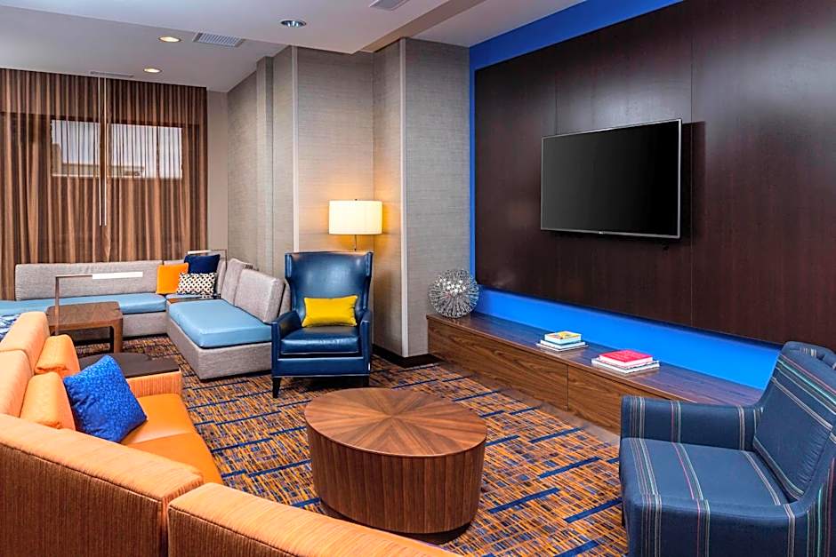 Courtyard by Marriott Bismarck North