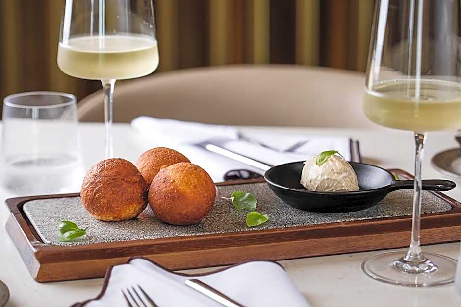 Lure Hotel & Spa - Adults Only