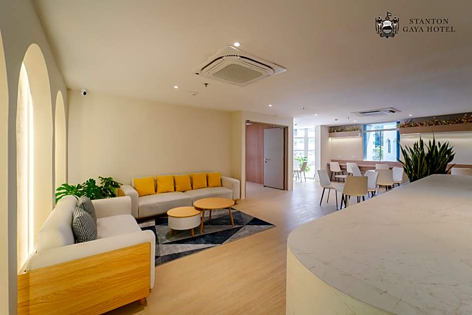 Stanton Gaya Hotel