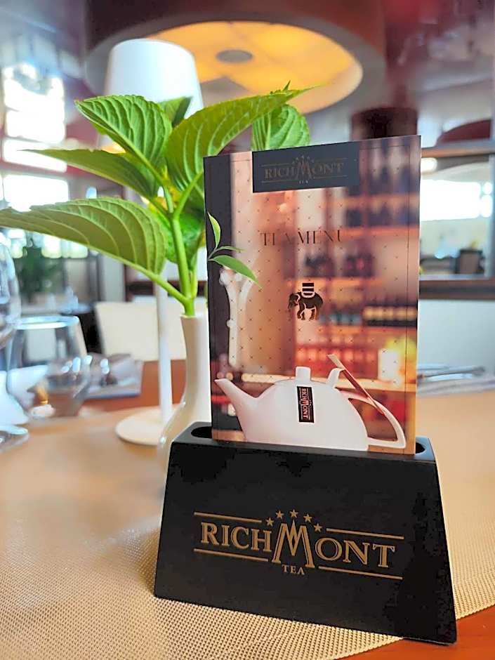 Aviator Hotel Restauracja & SPA