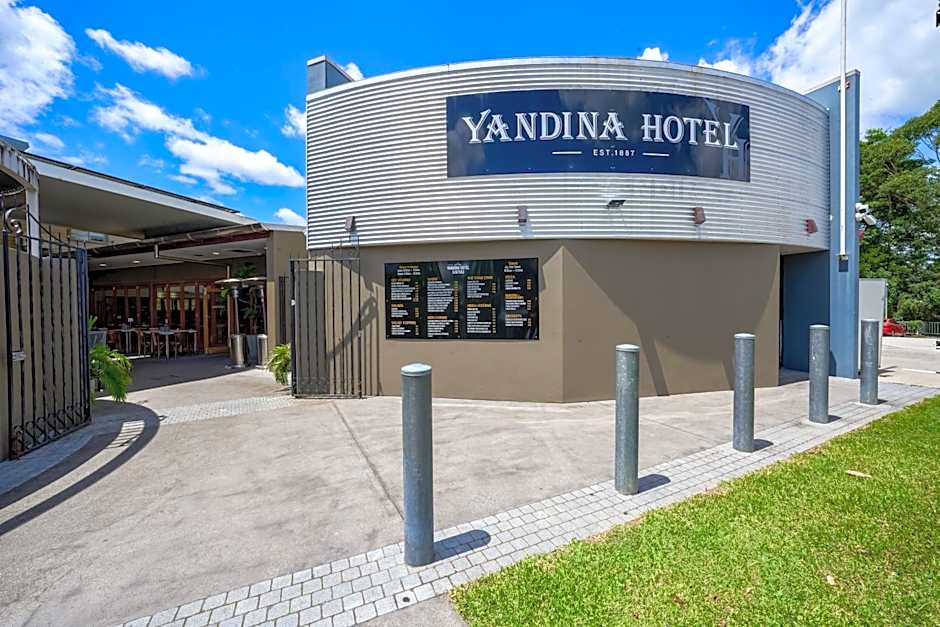 Yandina Hotel
