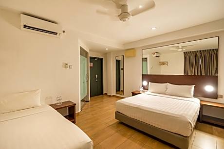 Triple Room