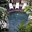 Akana Boutique Hotel