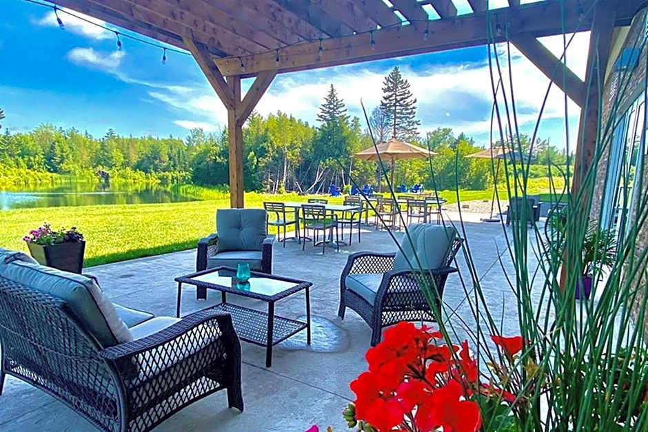 Radisson Kingswood Hotel & Suites, Fredericton, NB 