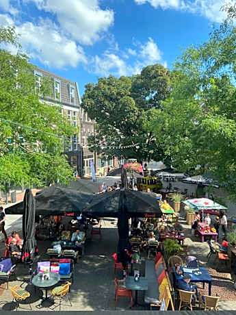 Junior Suite with Balcony