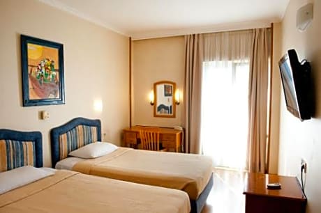 Economy Ground Floor