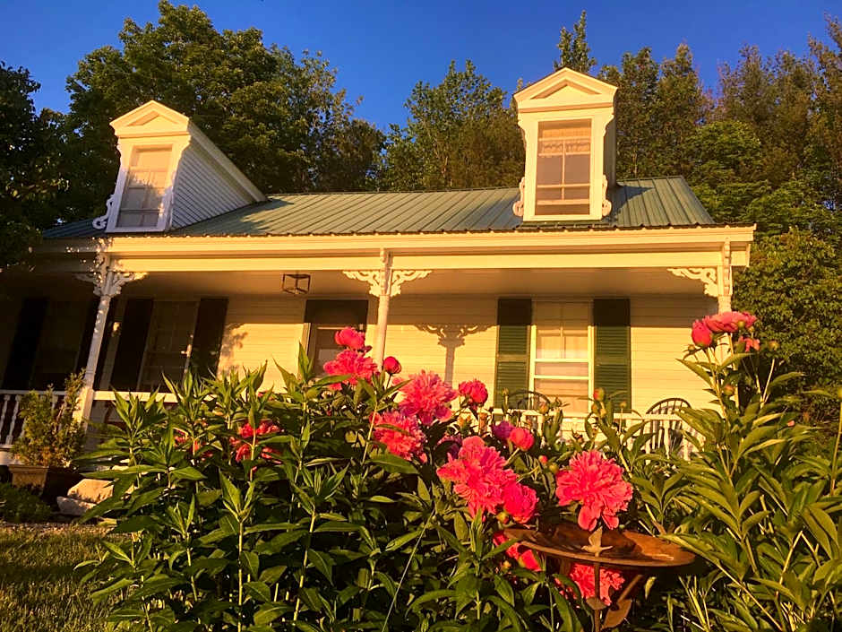 Center Lovell Inn
