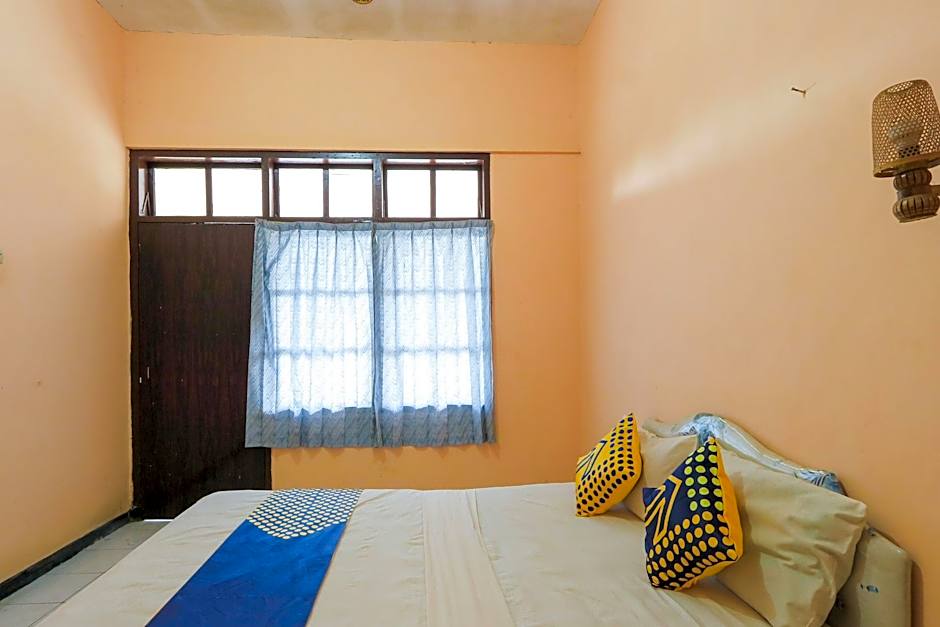 SPOT ON 2465 Hotel Raung View