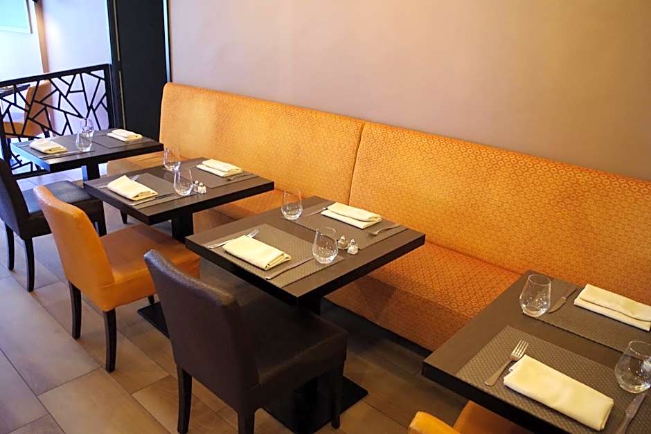 Logis Hotel Le Chêne Vert