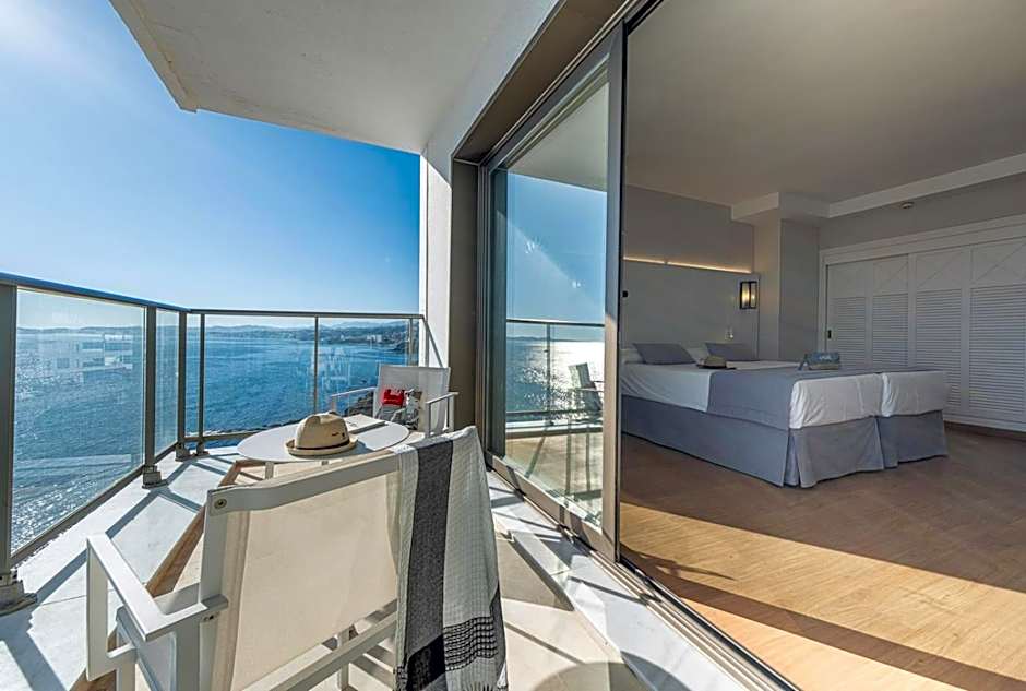 Photo 1 of 6 of Superior, Sea View