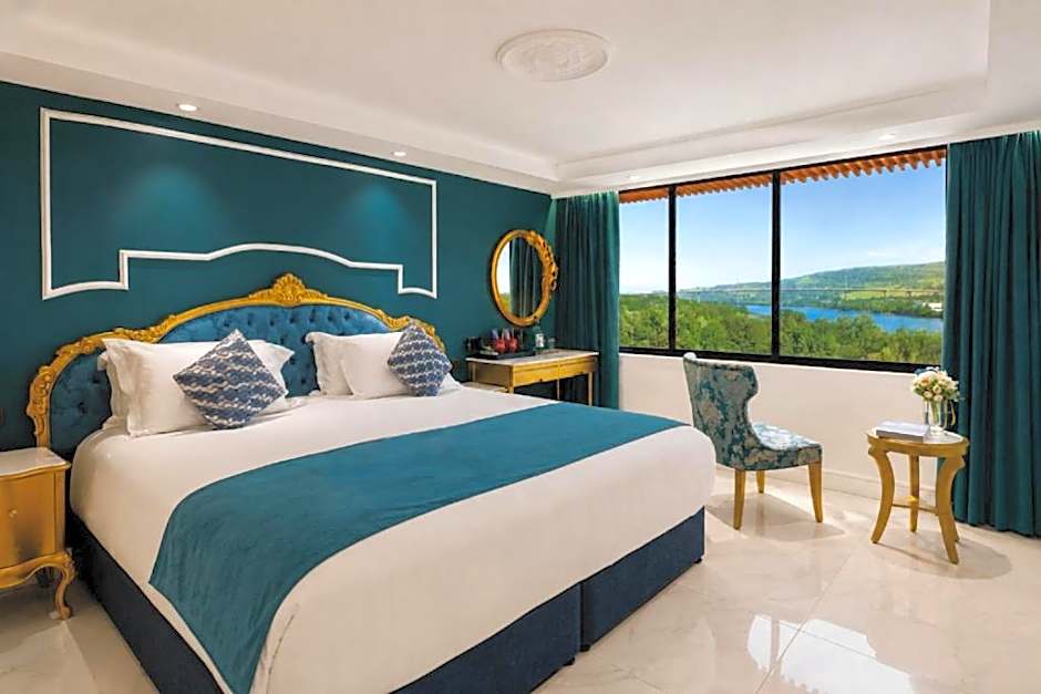 Photo 1 of 61 of Muthu Glasgow River Hotel