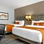 Amsterdam Inn & Suites, an Ascend Collection Hotel