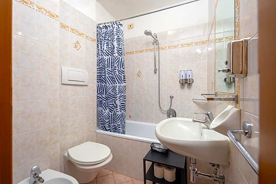 Lilium Hotel