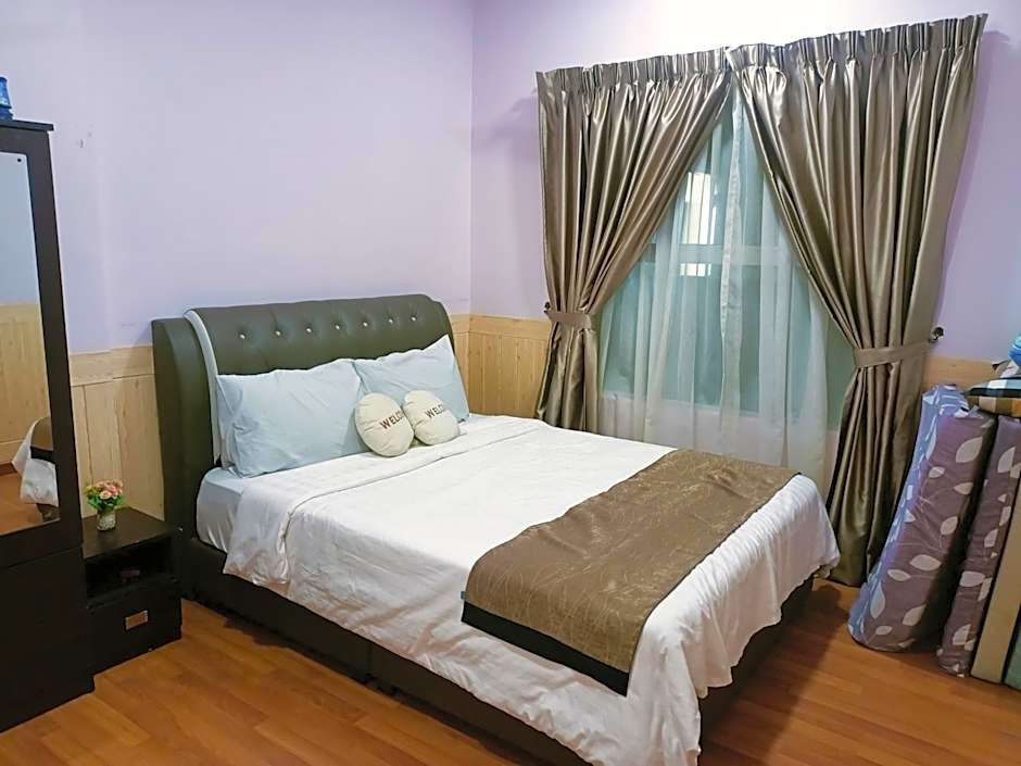 Sekinchan Guest Room 2R1B 4Pax with View