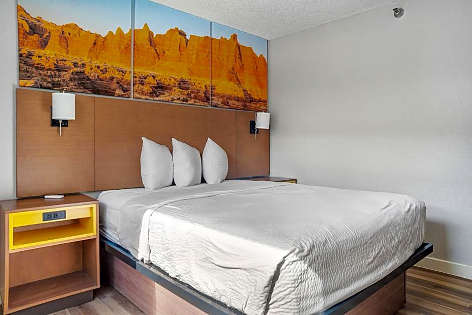 Days Inn by Wyndham Omaha NE