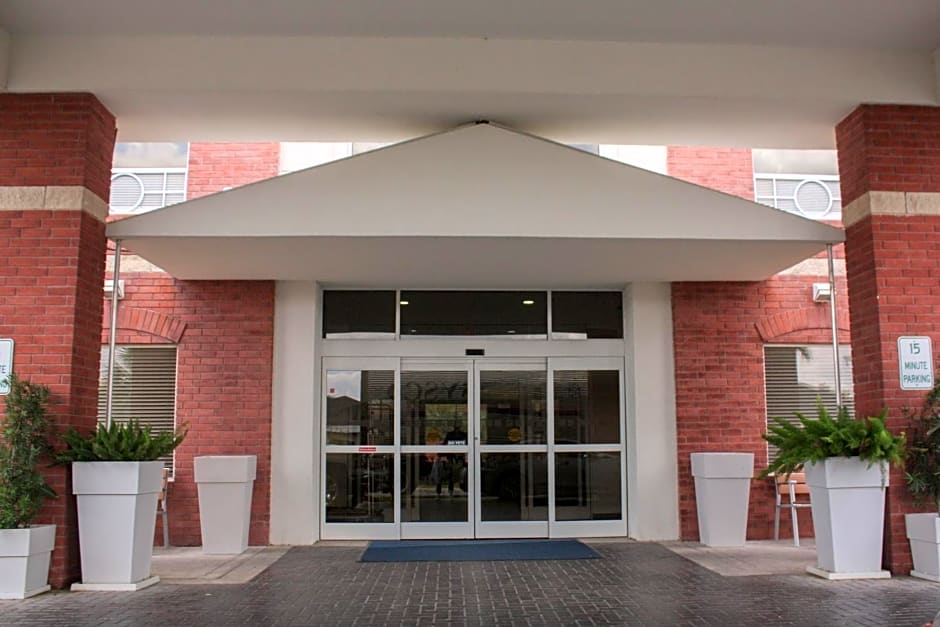 Holiday Inn Express Hotel and Suites Weslaco By IHG