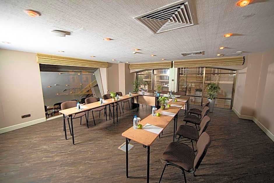 Sapphire Inn Hotel