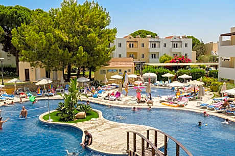 Matina Pefkos Aparthotel