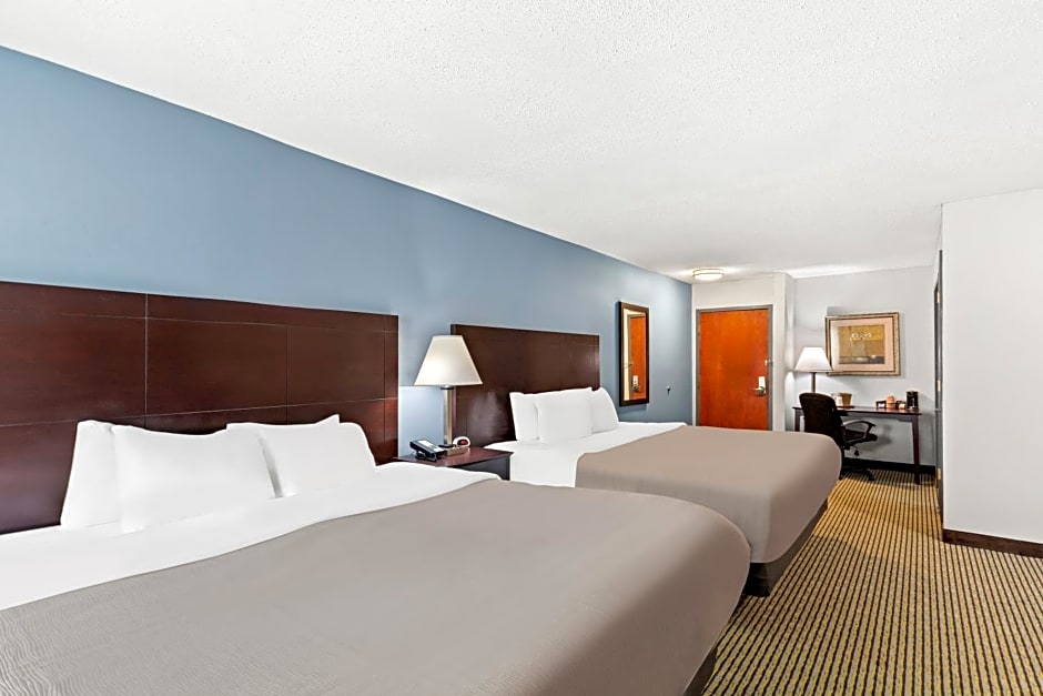 Quality Inn Dry Ridge
