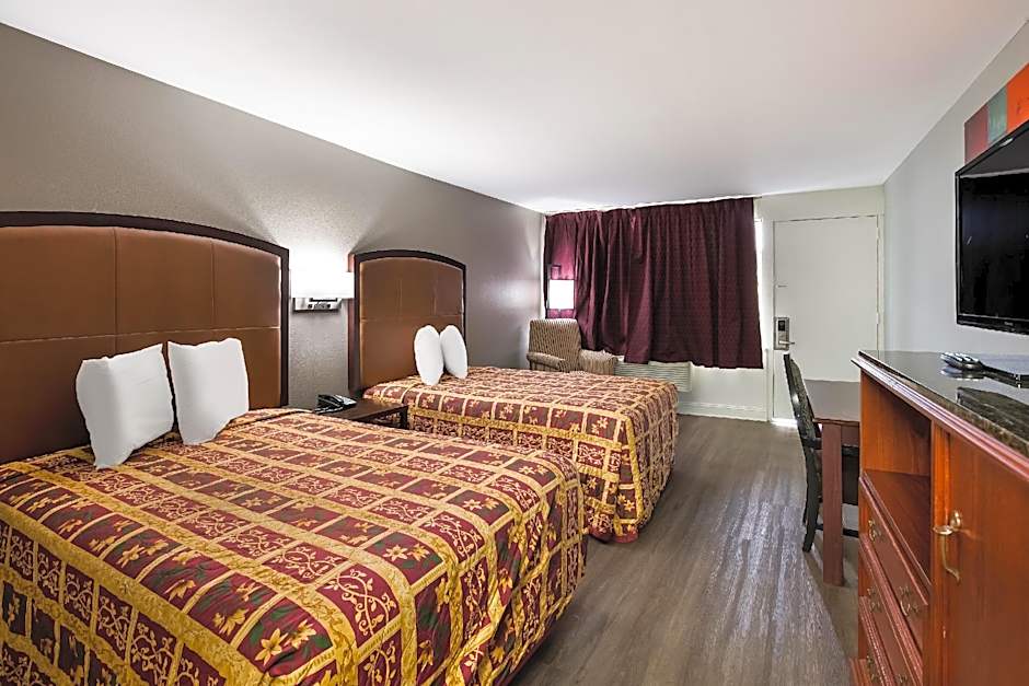 Knights Inn Fayetteville