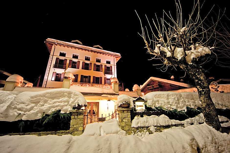 Villa Novecento Romantic Hotel