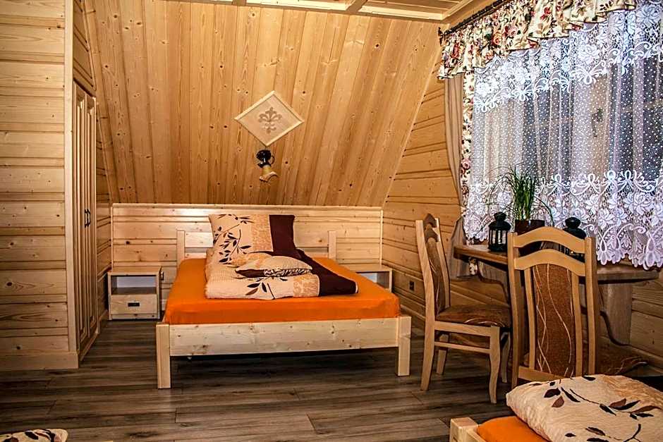 Chatka Pod Laskiem - Domki w górach