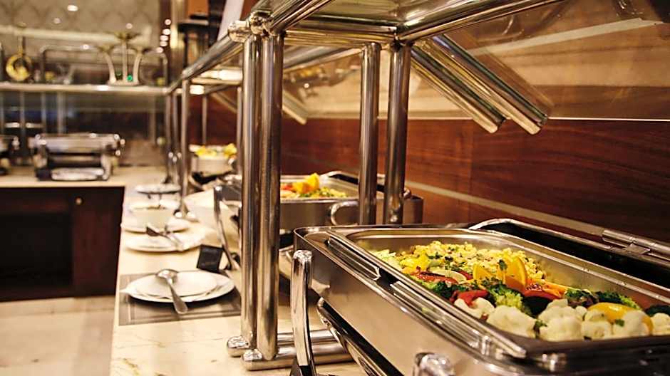 Nozol Royal Inn Hotel