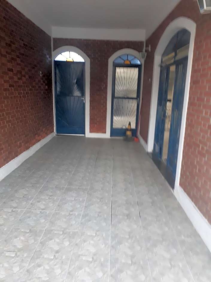 Casa da Mãe próximo a Basílica