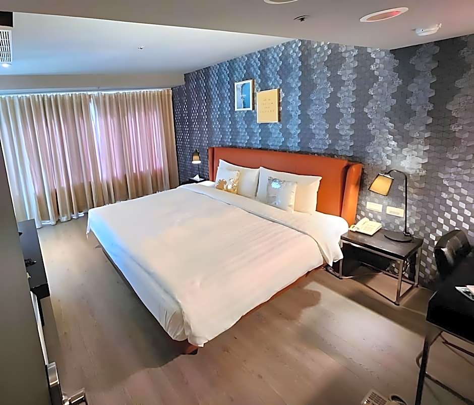 Ding Zheng International Business Hotel