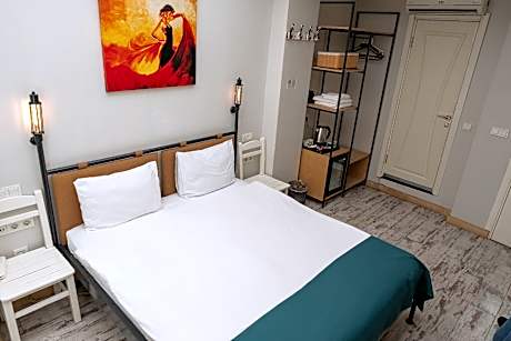 Economy Double Room (Attic)